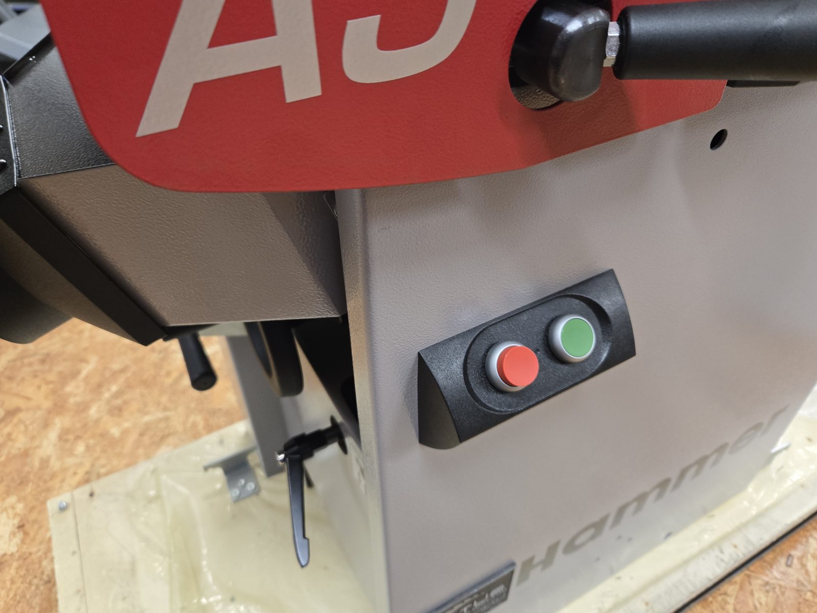 A3 31